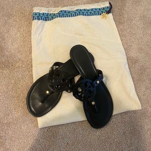 Miller Flip Flop
TORY BURCH